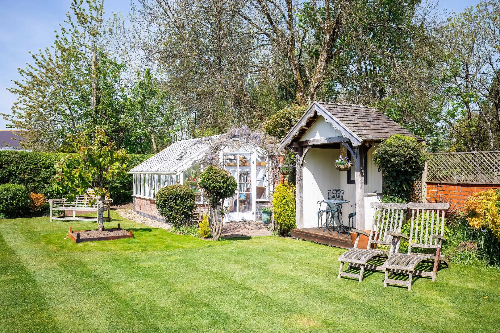 Brynderi, Trehedyn Lane, Gwern-Y-Steeple, Peterston-Super-Ely, Vale Of Glamorgan, CF5 6LG